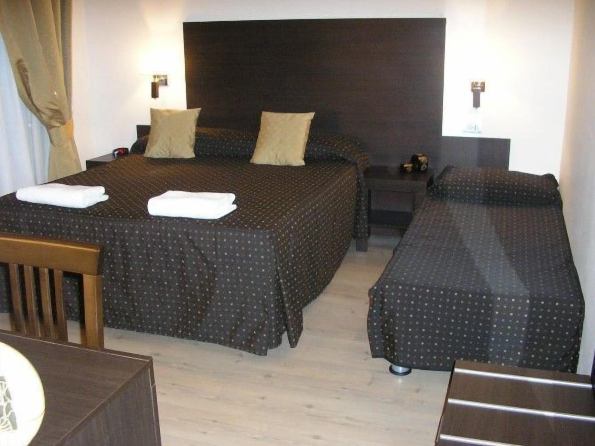 โรมัน เรสซิเดนซ์ Hotel ภายนอก รูปภาพ